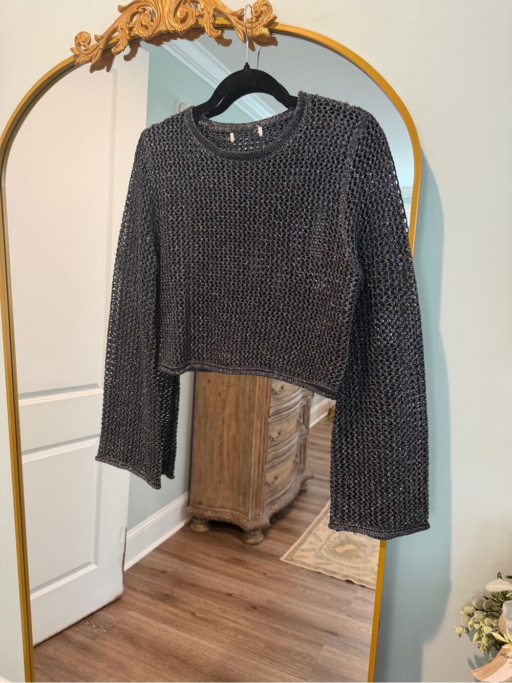 Black Cropped Knit Sweater - Women's Top